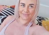 HornyVicky - Hallo:)Hier Vicky:) Ich mag Männer, die wissen, was zu tun ist:-) Ich spiele gerne mit meinem Körper und bringe Dich zu einem schönen Orgasmus !