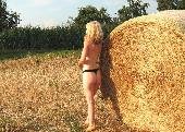 sexy sandy - I I have blond hair and i am 170cm,blue  eys and i like fun