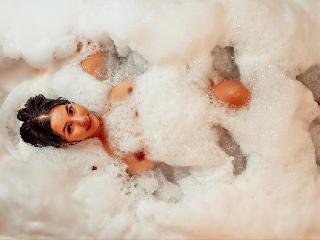 anal sex, submissive, exhibitionism, fetish, oral sex, role playing, toys, spanking, voyeur, live dates